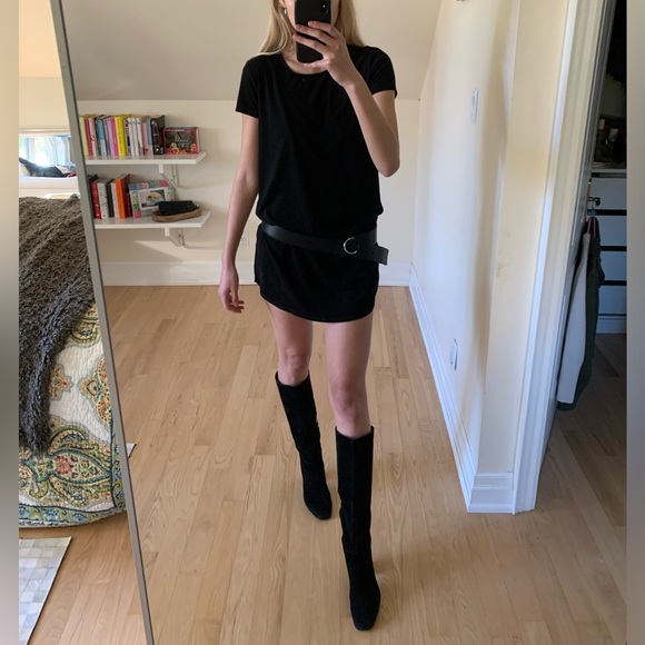 Casual Black Faux Suede T-Shirt Dress - Effortless Everyday Style - Picture 1 of 5